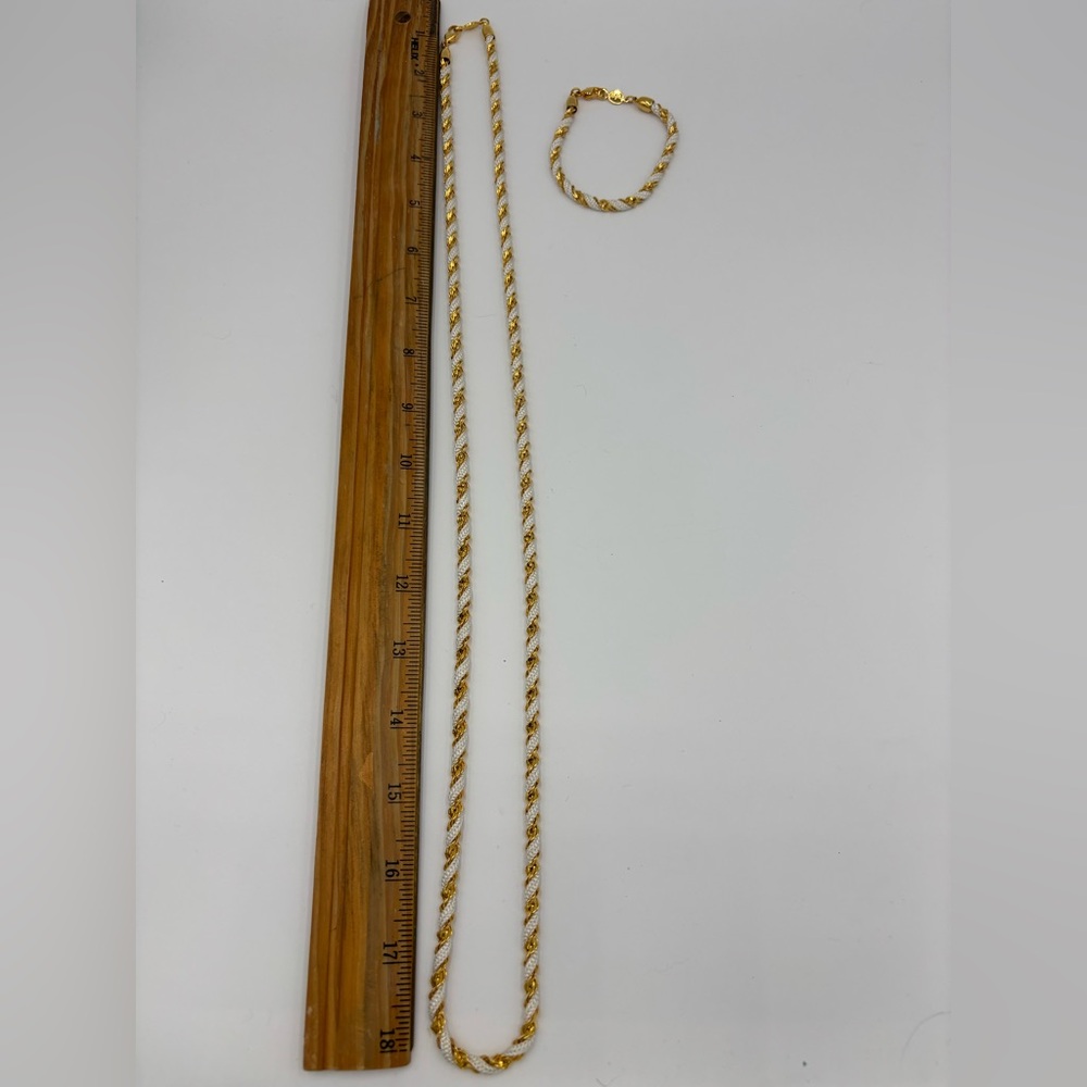 Vtg Napier white cloth and gold chain twist Chain Necklace and Bracelet